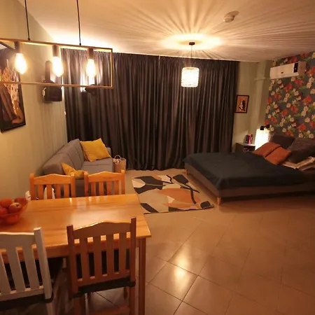 Apartman Daisy Grand Kamelia Napospart