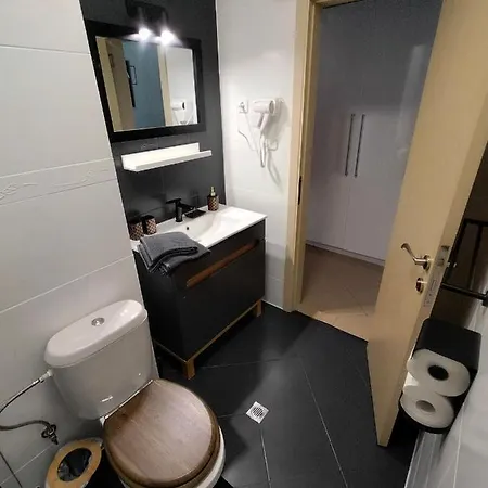 Apartman Daisy Grand Kamelia Napospart