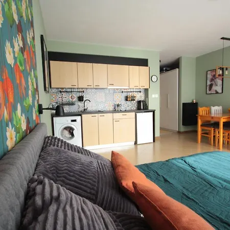 Daisy Grand Kamelia Apartman *