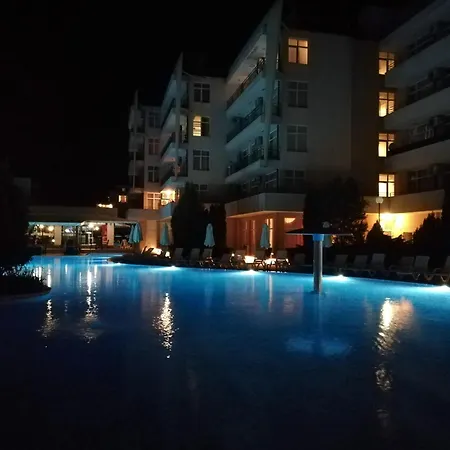 Apartamento Daisy Grand Kamelia *
