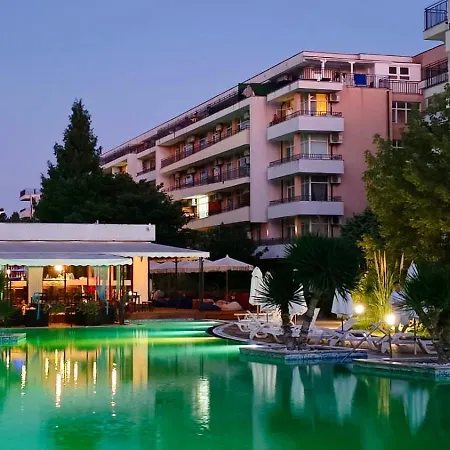 Apartamento Daisy Grand Kamelia *