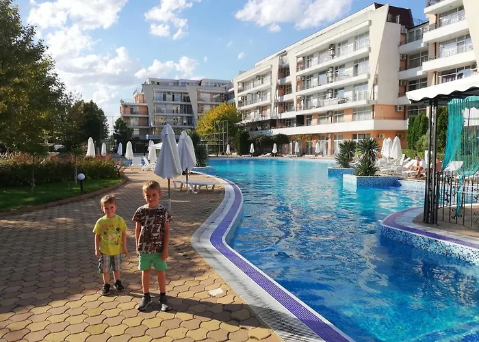 Daisy Grand Kamelia Sunny Beach